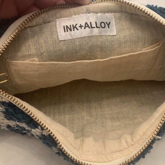 ink and Alloy clutch - Picture 4 of 6